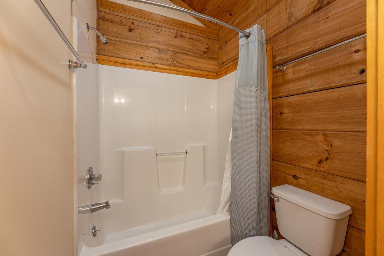 Firefly Hollow Cabin - Smoky Mountains - Soaky Mountain Water Park - Sevierville Convention Center Pigeon Forge Dış mekan fotoğraf